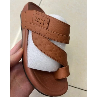 Boys slippers  (3)