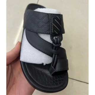 Boys slippers  (8)